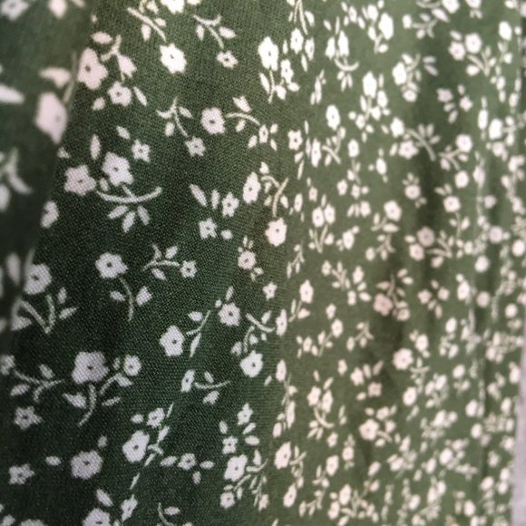No Boundaries Top XXXL 21 Boho Cottagecore Green Ditsy Floral Print Cutout Front - Picture 9 of 15